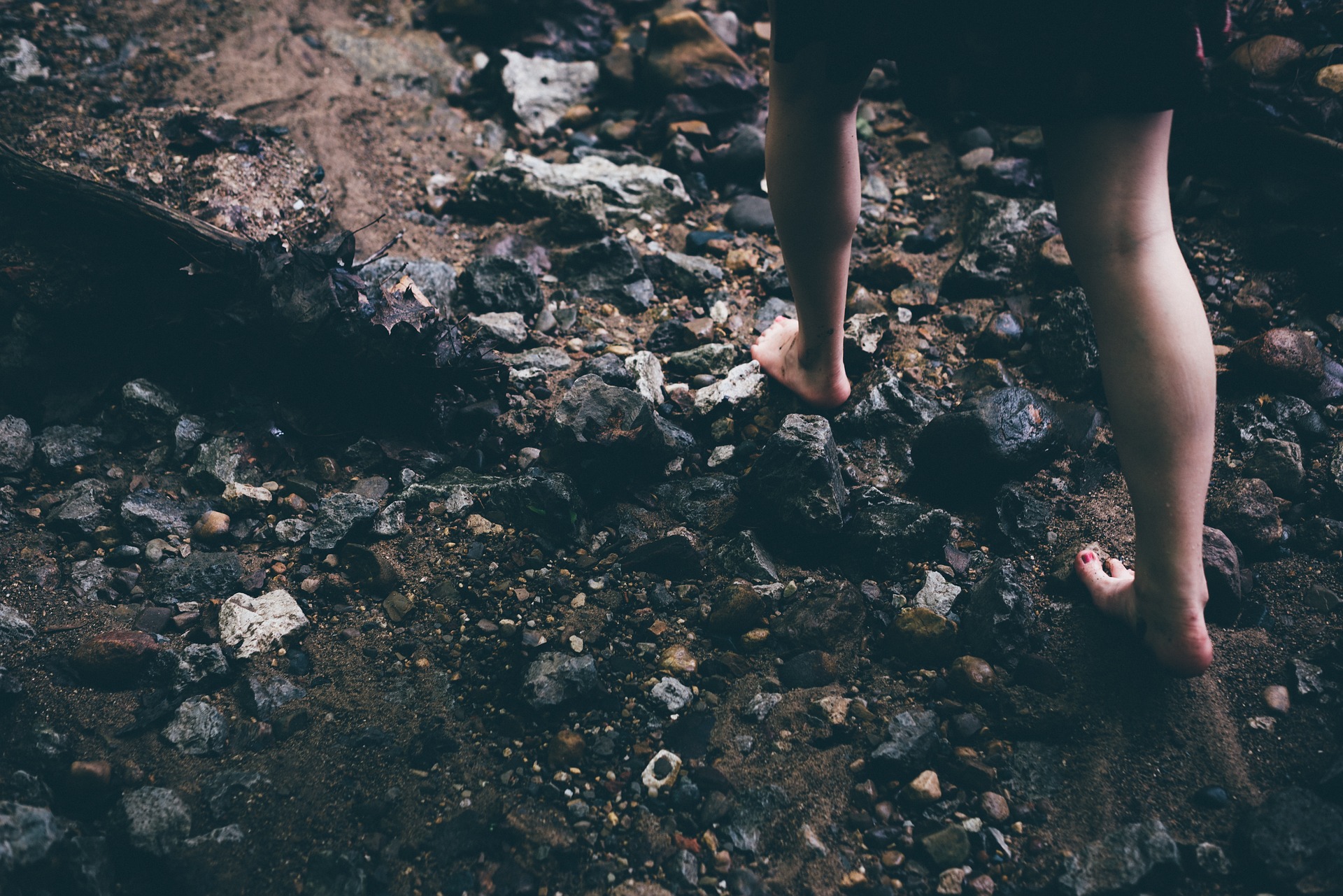 Rüyada Yalın Ayak Görmek